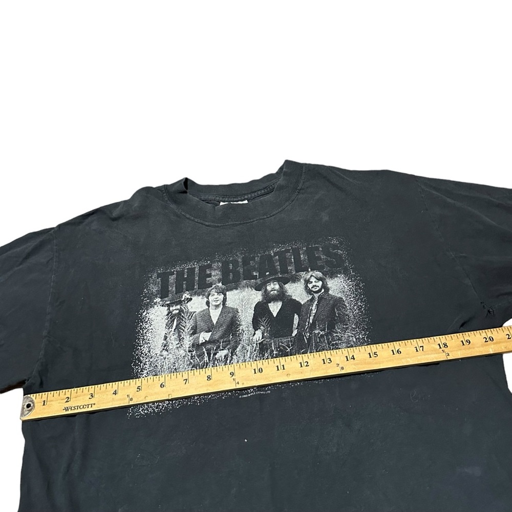The Beatles T-Shirt Mens Large Black Short Sleeve Band Tee 2003 Vintage Y2K - Picture 6 of 9